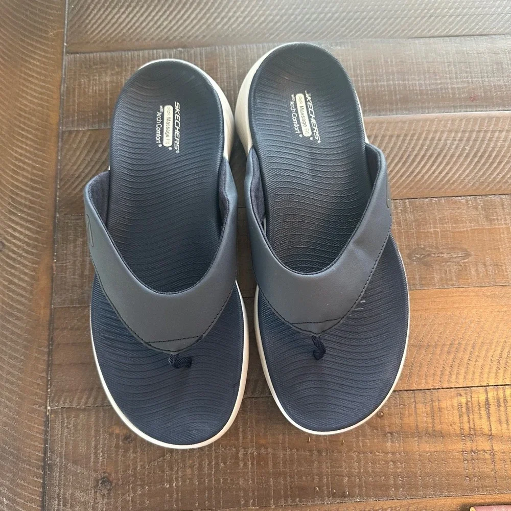 Skechers Massage Fit Arch Comfort Blue Mens Flip Flop Sandals 229087 Size 9.5